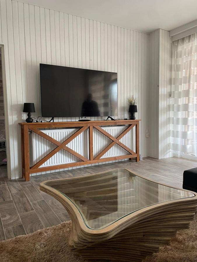 Lake House Шіофок Екстер'єр фото