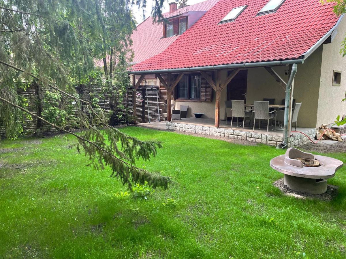 Lake House Шіофок Екстер'єр фото