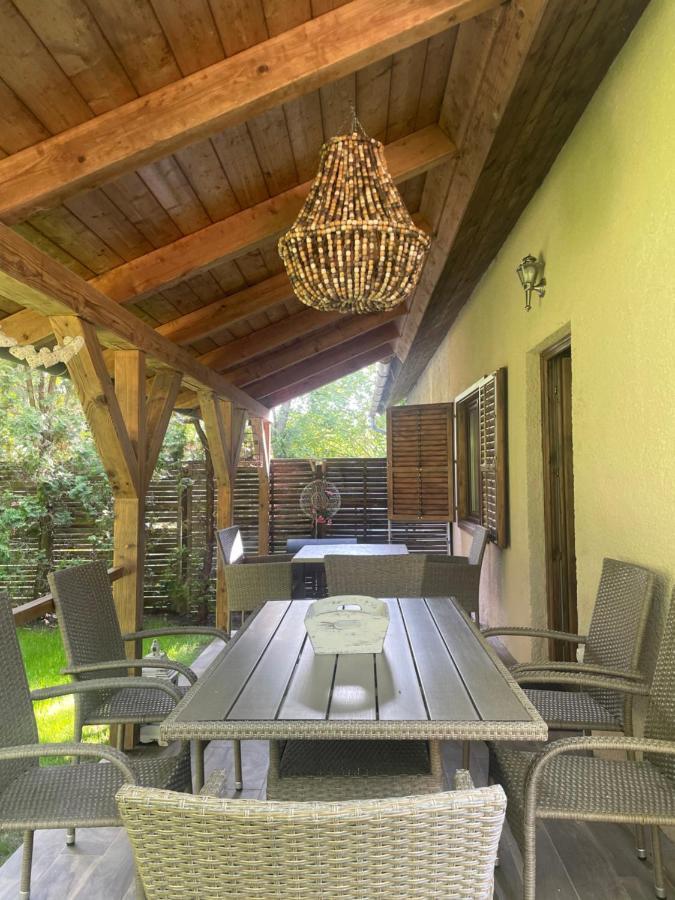 Lake House Шіофок Екстер'єр фото
